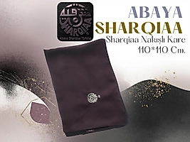 Sharqiaa Nakışlı Logo Kare Şal - Premium Abaya Eşarbı
